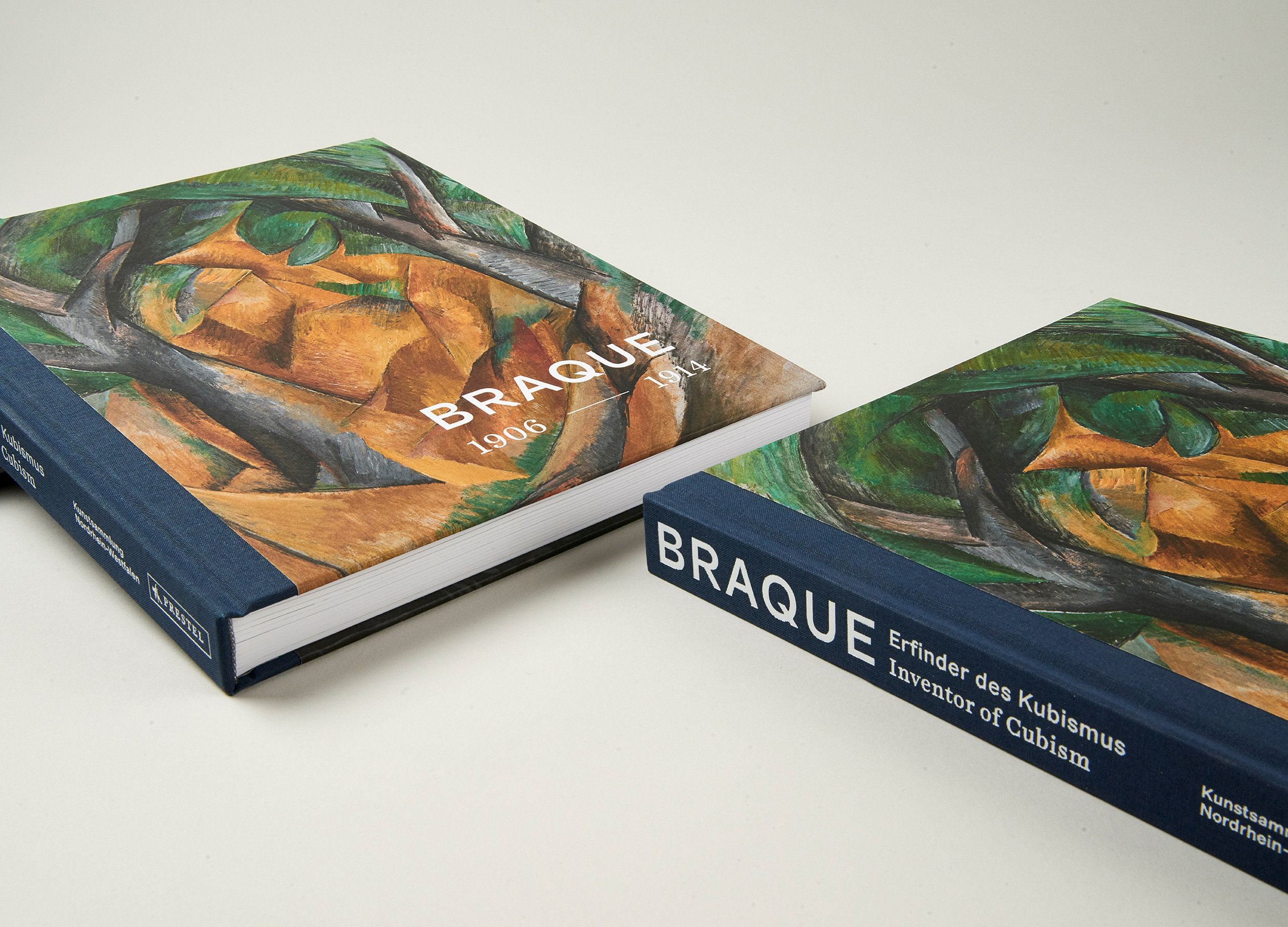 <a href='https://www.sichtvermerk.com/arbeiten/bucher-und-hefte/kunstkatalog-georges-braque/'>› weitere Abbildungen zum Katalog</a>